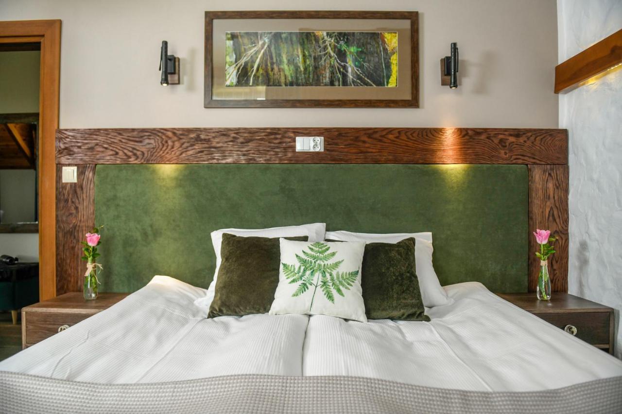 Folwark Lekuk Hotel Lekuk Maly Luaran gambar