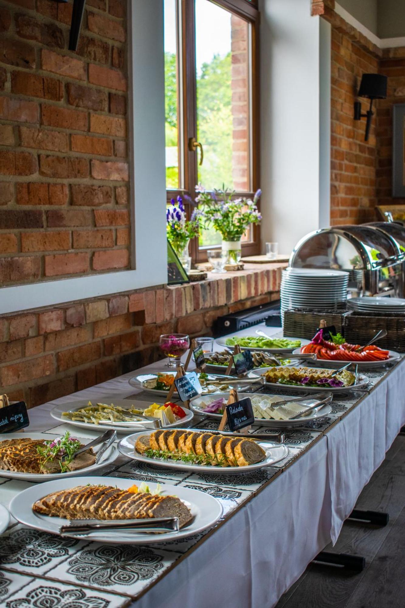 Folwark Lekuk Hotel Lekuk Maly Luaran gambar