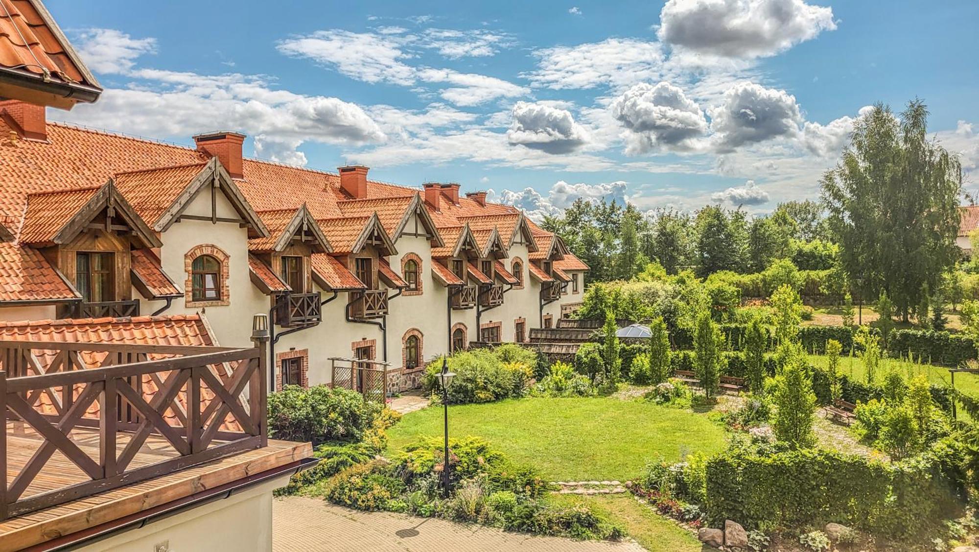 Folwark Lekuk Hotel Lekuk Maly Luaran gambar